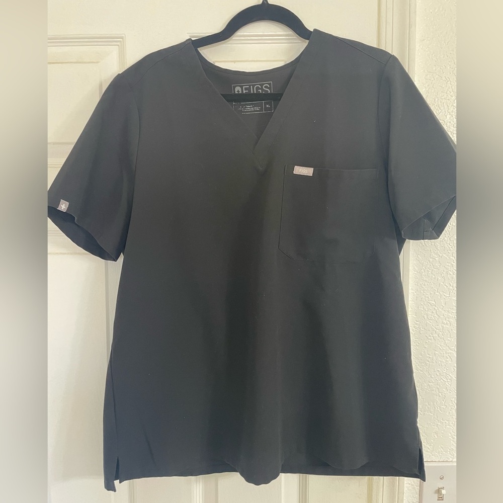 Catarina One Pocket Scrub Top- Figs